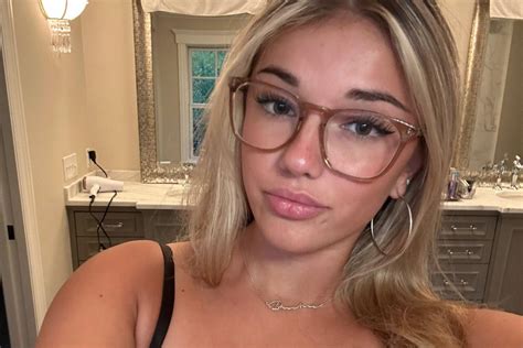 Breckie Hill on OnlyFans: A Deep Dive into Her Unique Exclusive。